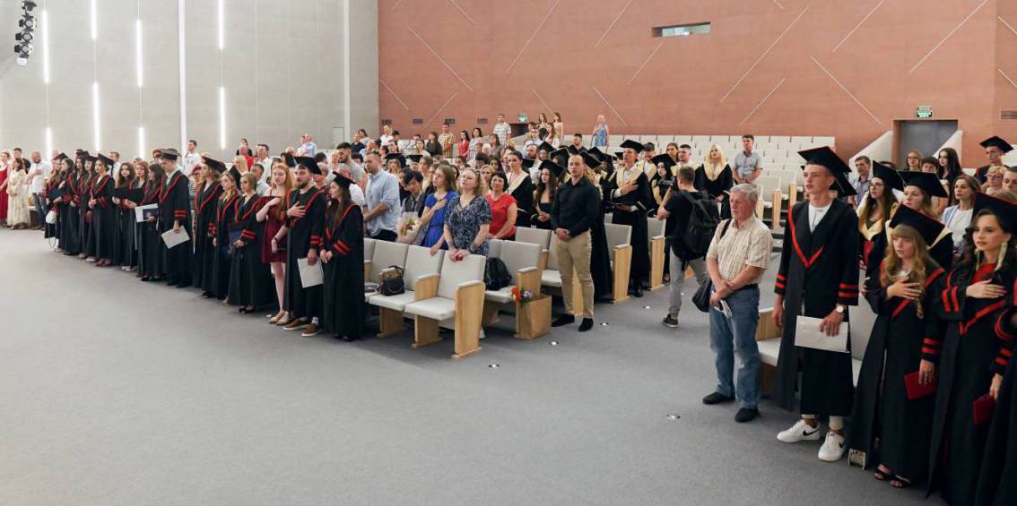 На факультеті історії та МВ урочисто дипломували бакалаврів