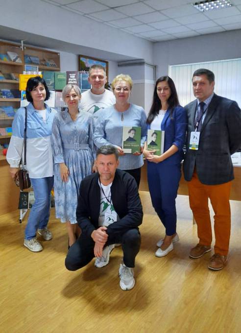 В УжНУ презентували перший том епістолярію Івана Чендея