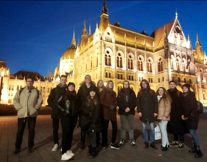 Перлиною Дунаю: студенти-історики повернулися з мандрівки столицею Угорщини