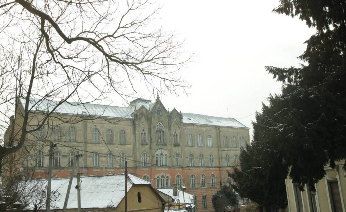 Стодесятилітній Ужгородський монастир – осередок духовності, освіти і науки Закарпаття