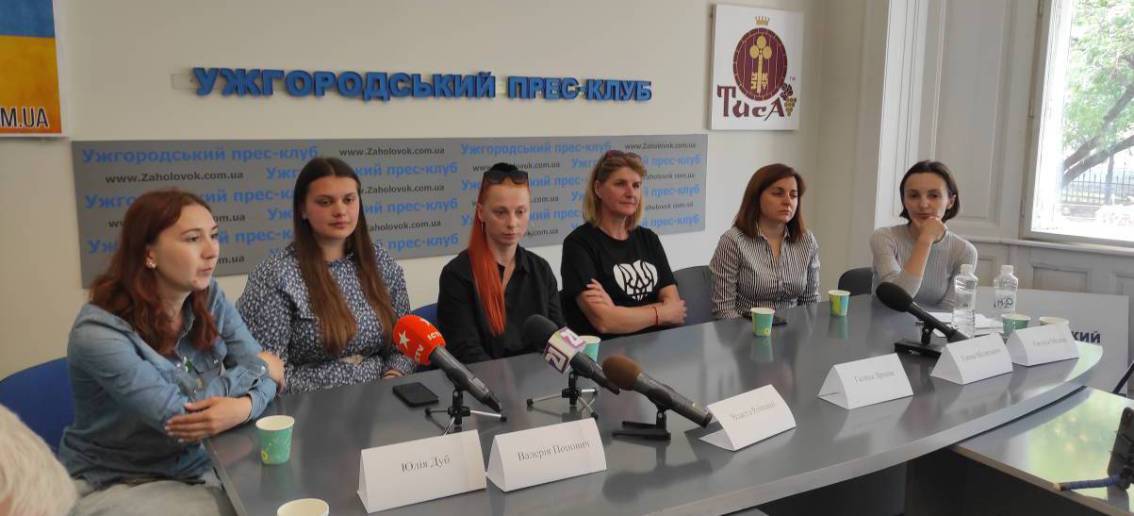 Волонтерський тил Закарпаття забезпечують і представники УжНУ