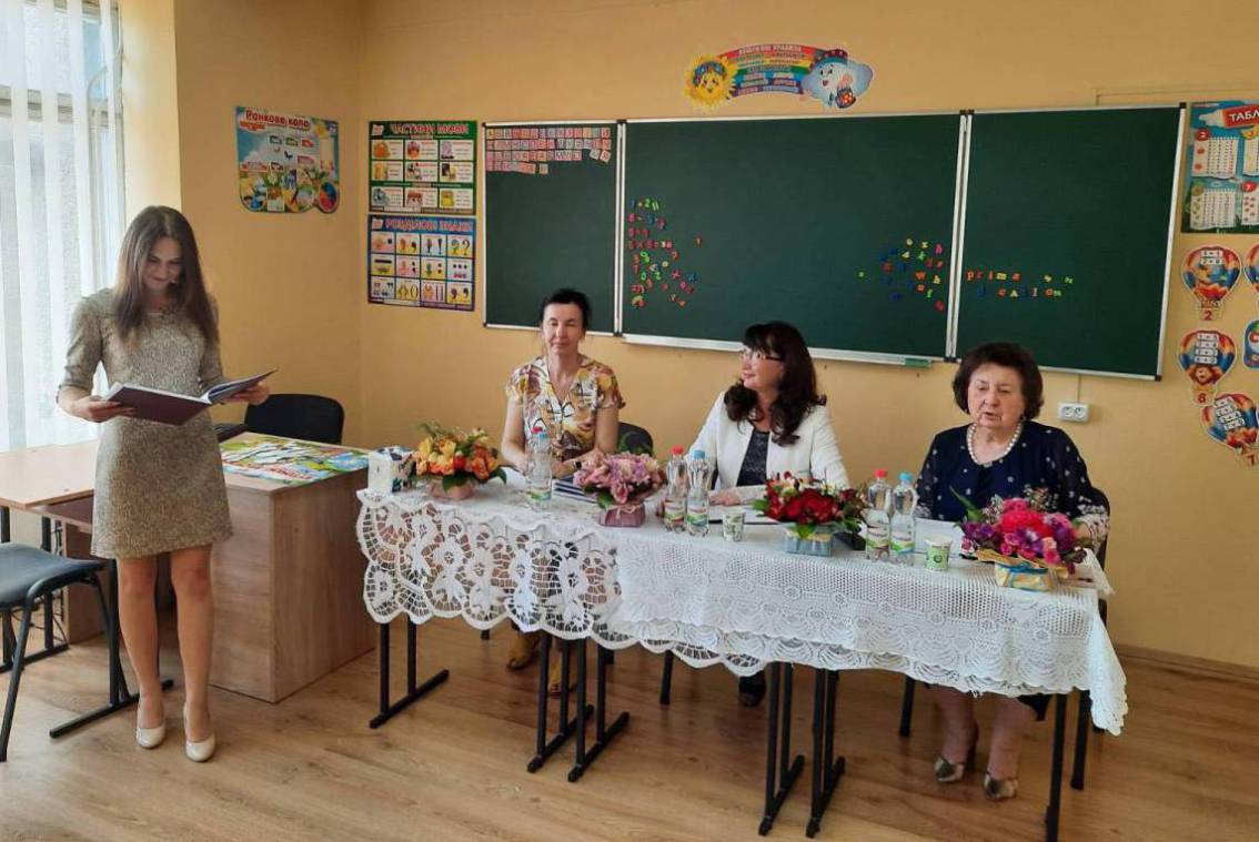 В УжНУ успішно склали державний іспит та захистили дипломні роботи перші бакалаври «Початкової освіти»