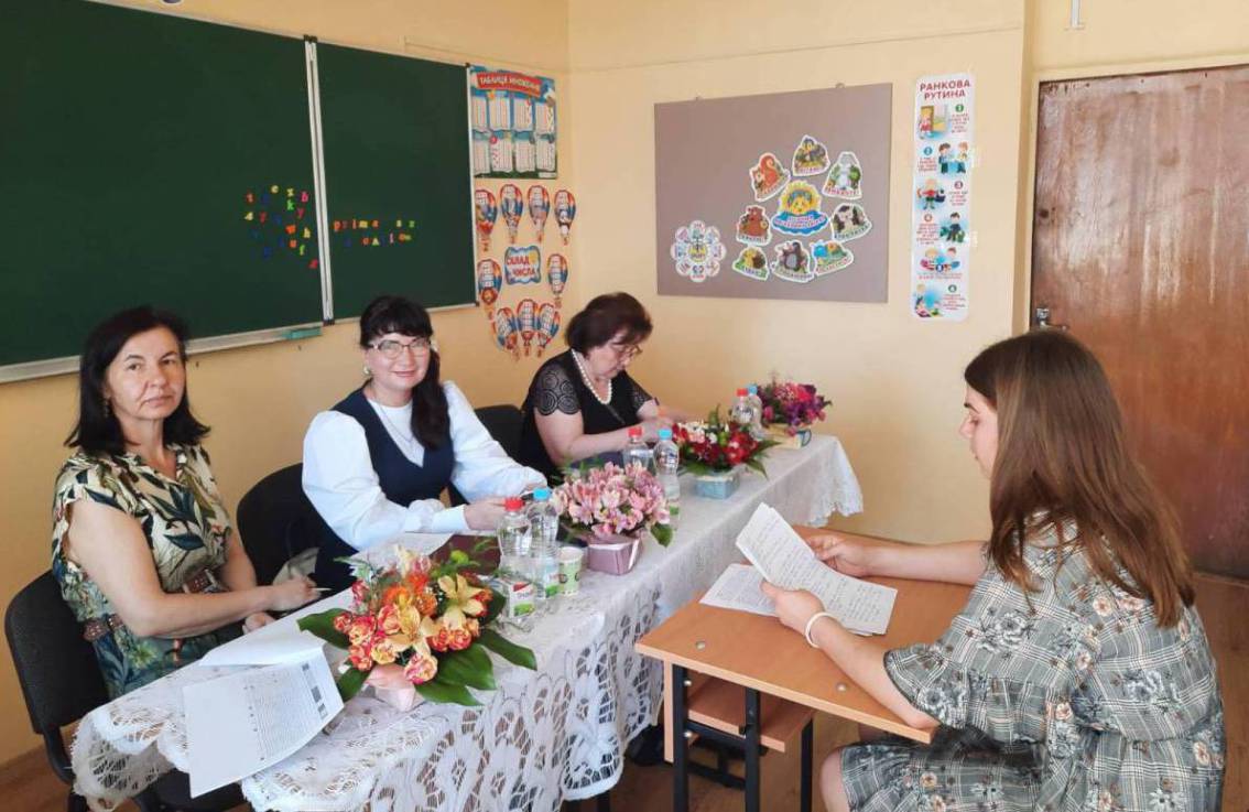 В УжНУ успішно склали державний іспит та захистили дипломні роботи перші бакалаври «Початкової освіти»