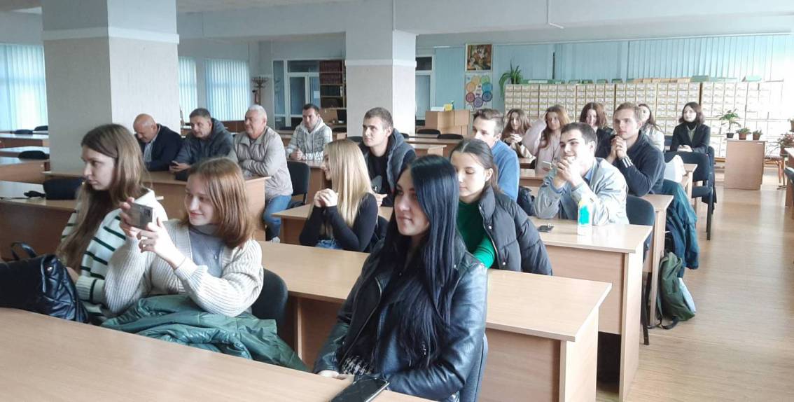 В УжНУ презентували фільм про спортивну кар'єру визначного закарпатського футболіста Томаша Пфайфера