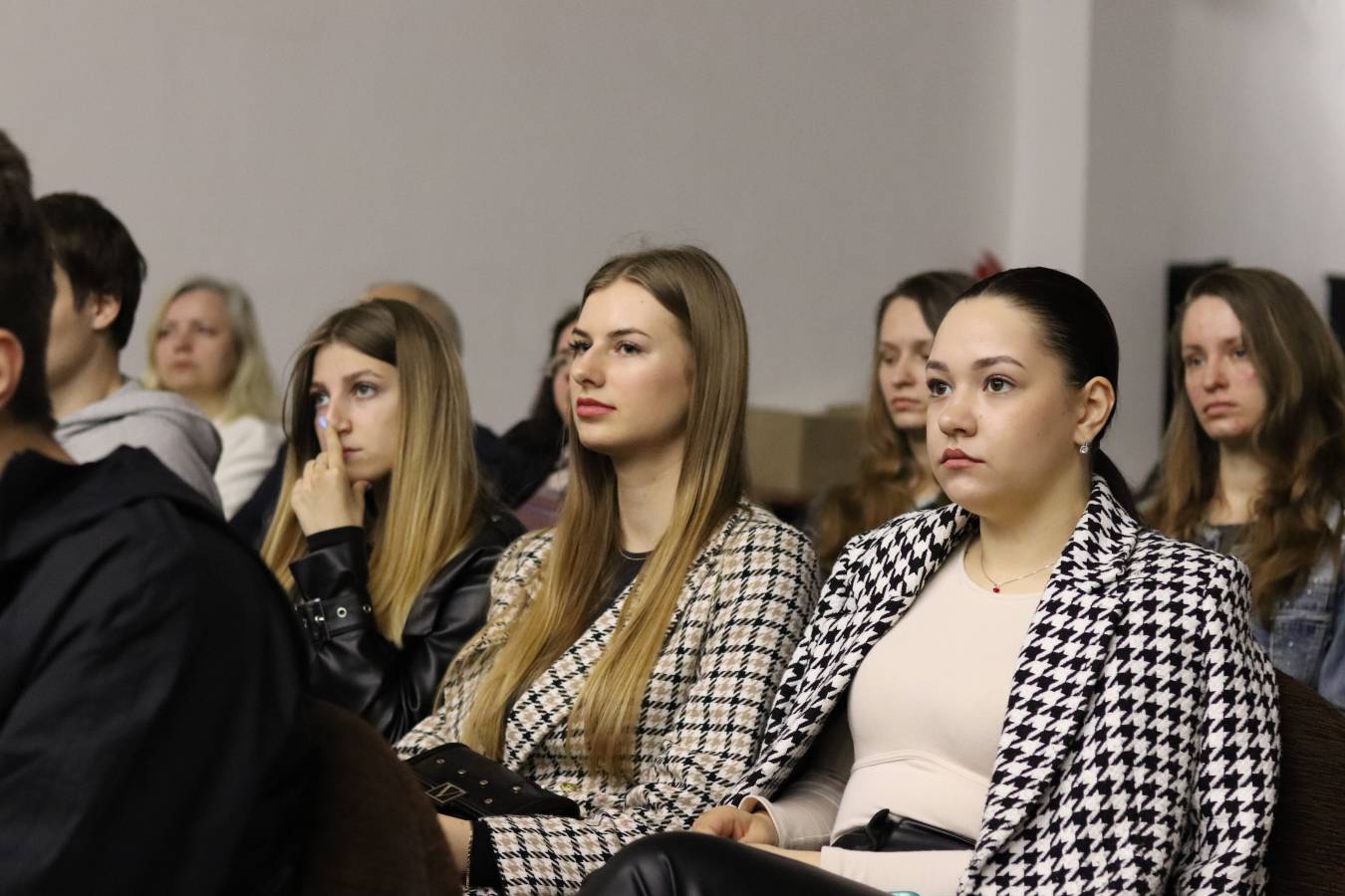 На факультеті інформаційних технологій УжНУ відбулися публічні лекції відомих українських учених