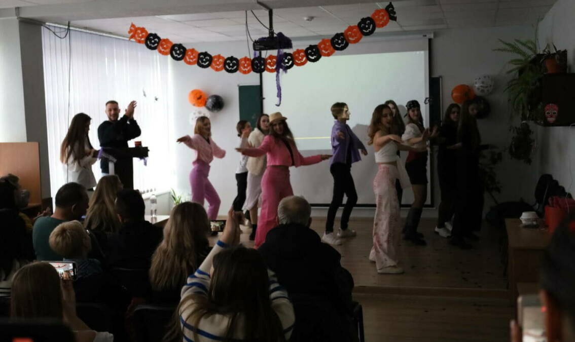 Гелловін по-медійницьки, або Вечір талантів на відділенні журналістики