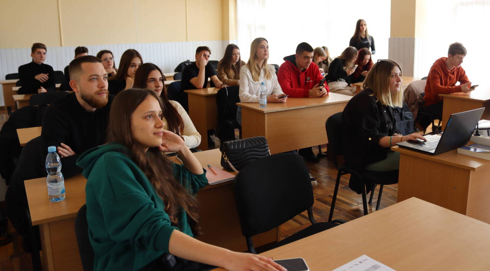 В УжНУ завершилося знайомство учнів з факультетами вишу