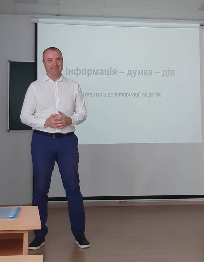 Віталій Голубєв: «Сьогодні за день людина споживає більше інформації, ніж наші предки за все життя»