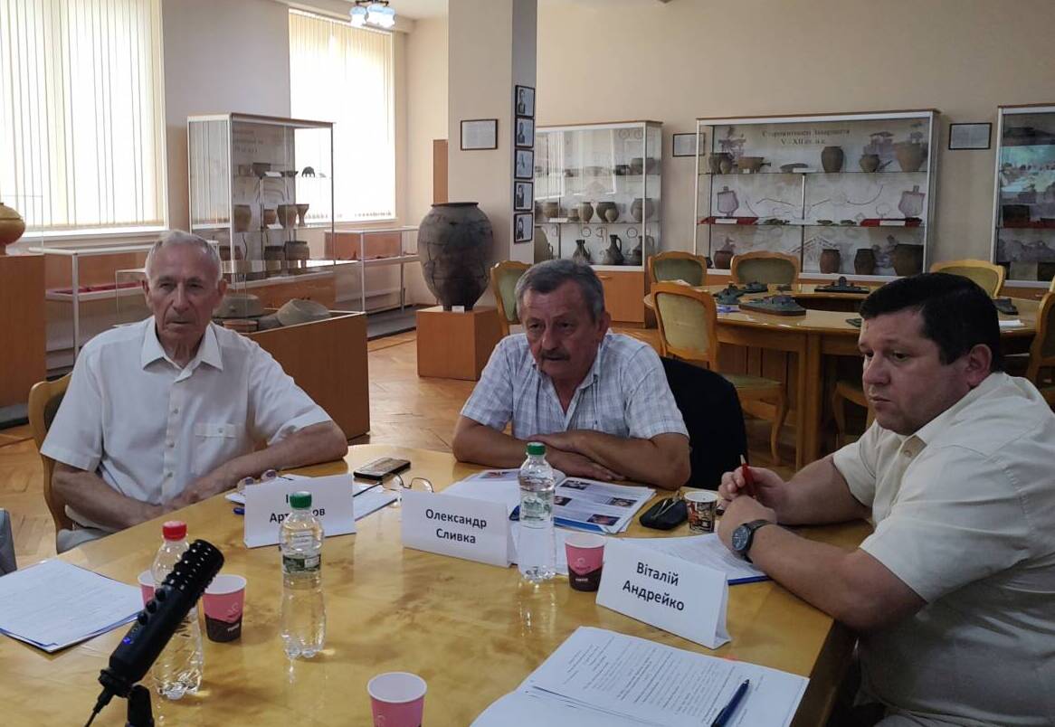 Міжнародна асоціація випускників розширює мережу і планує облаштувати реабілітаційний центр на базі УжНУ