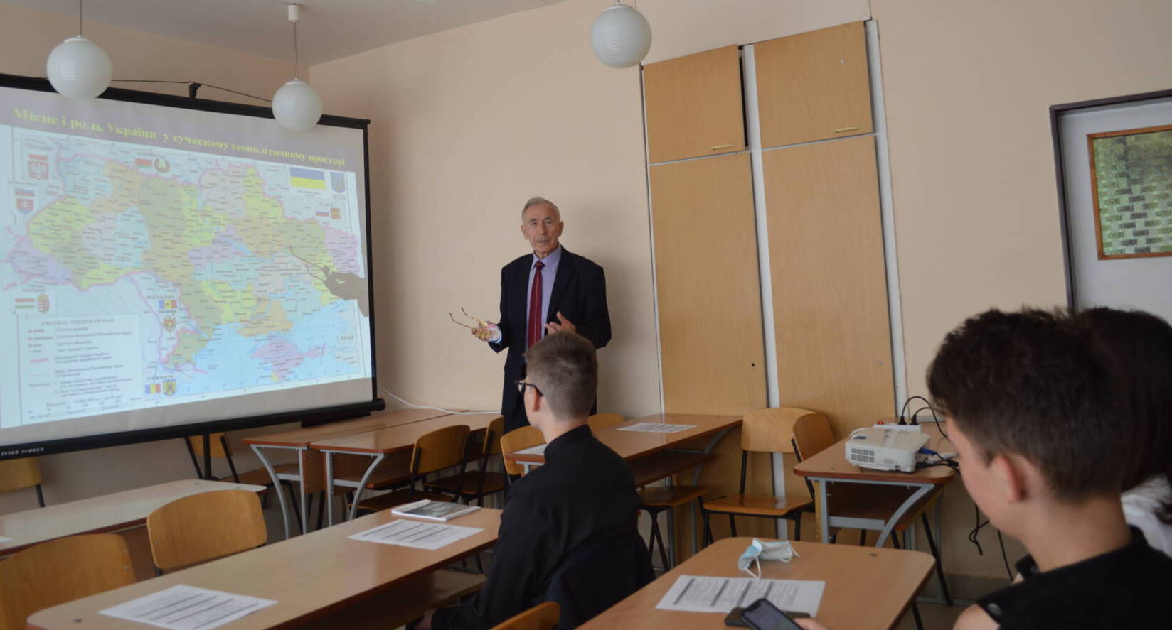 Іван Артьомов: 40 років життя – для розвитку Дніпропетровщини і 40 – для Закарпаття