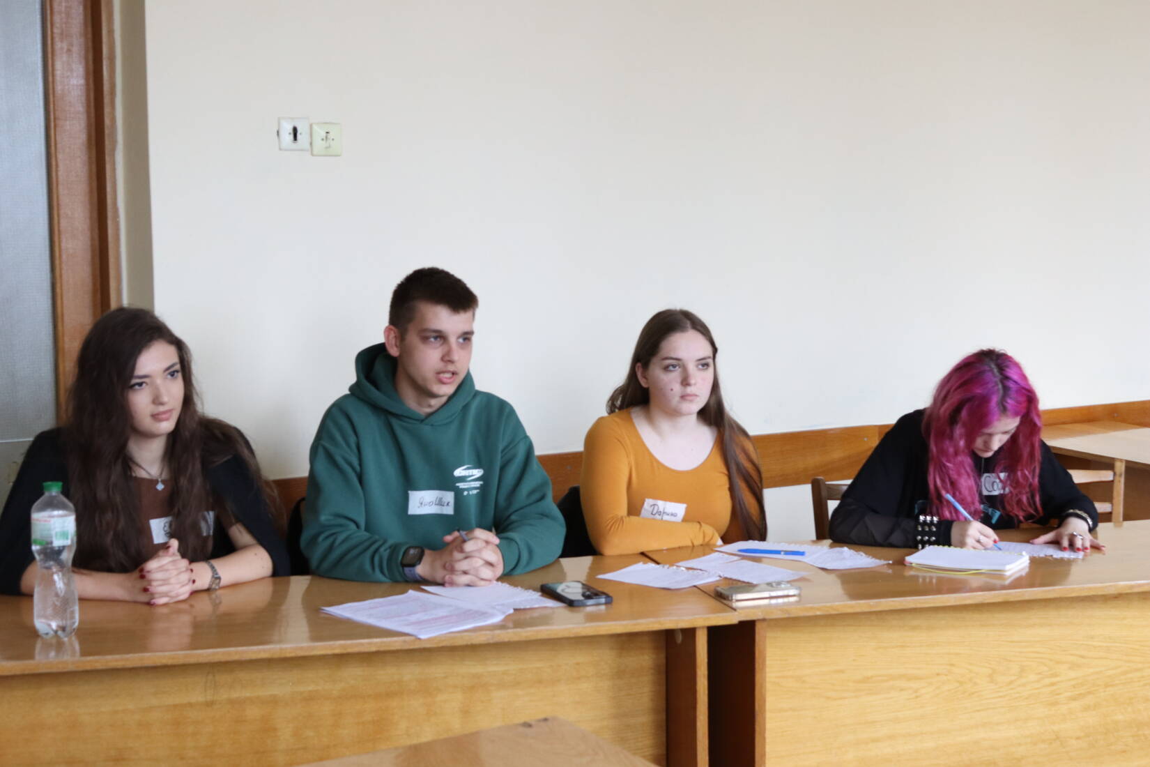 До 80-річчя університету студенти змагалися в дебатах на тему ролі ШІ в освіті