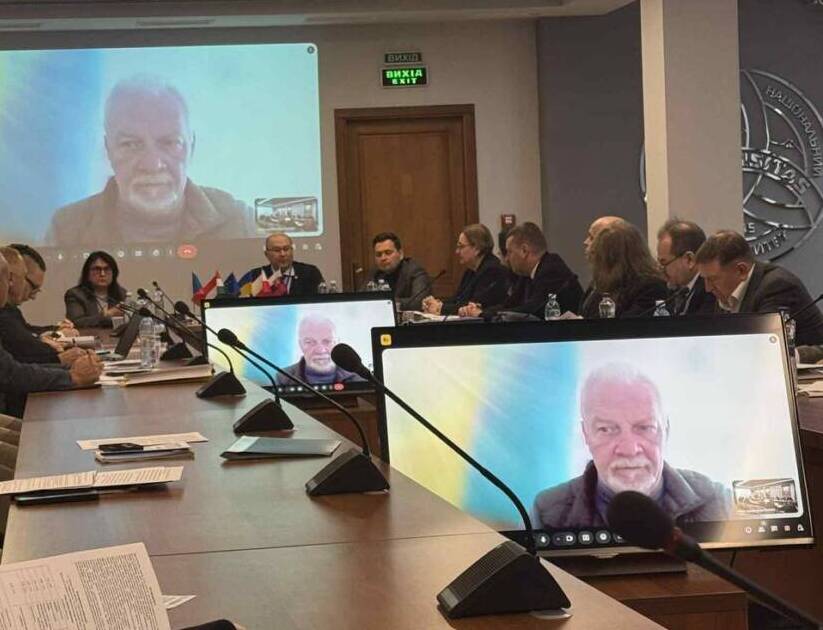 Викладачі і студенти факультету історії та МВ узяли участь у представницькій міжнародній науковій конференції