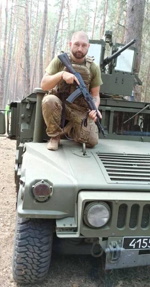 Петро Манько: Усмішка, що світила навіть на війні...