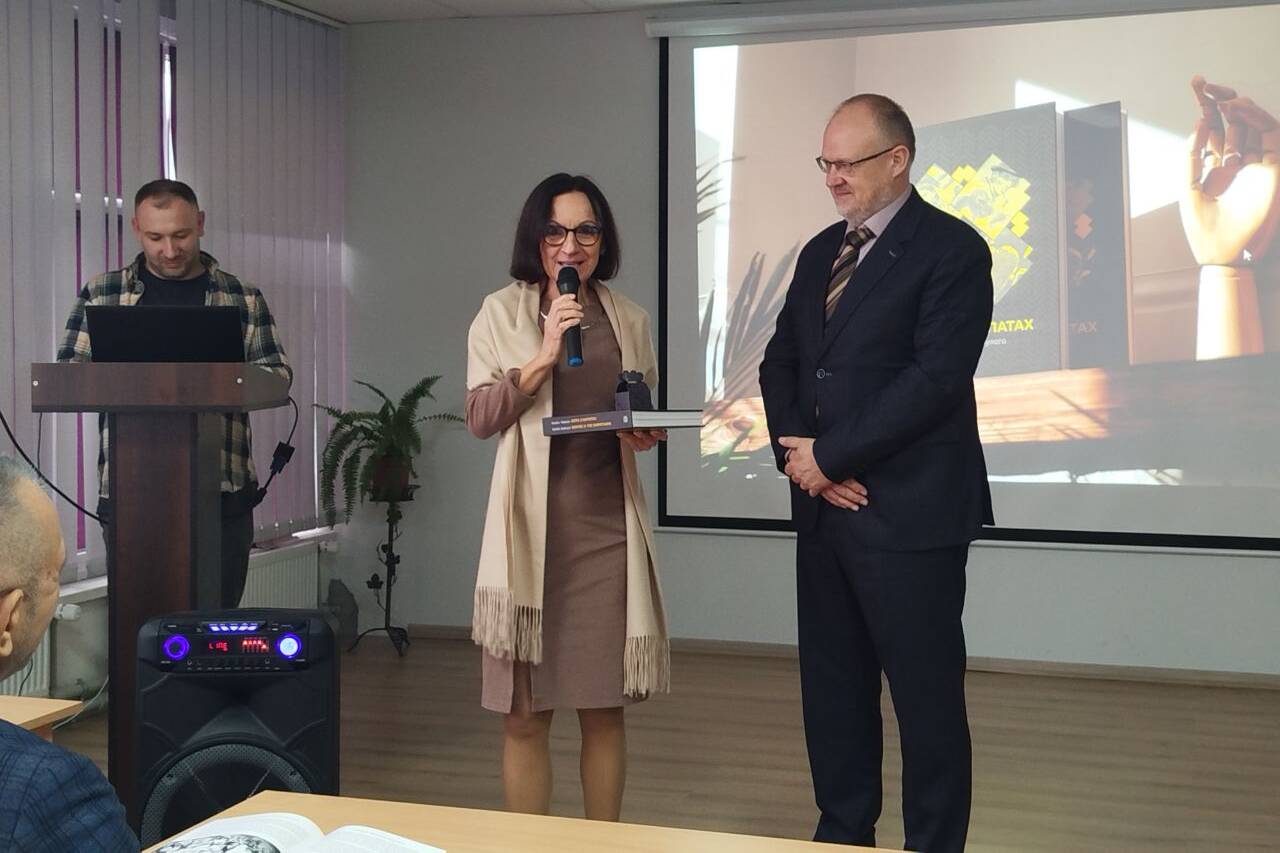 Михайла Маркович. Яна Кесселова, Генріх Сасай