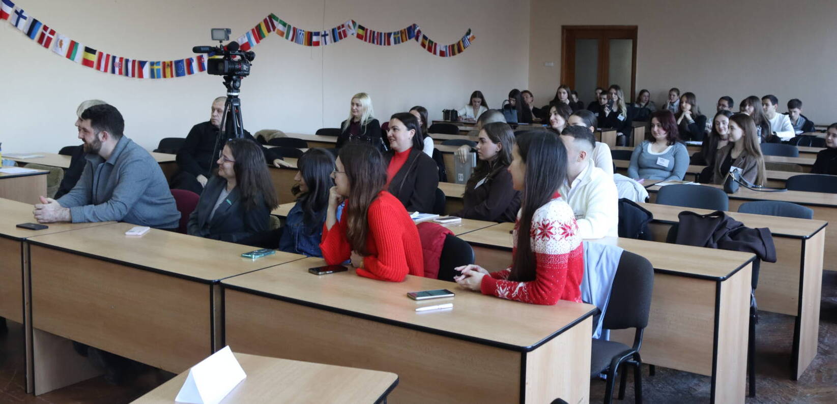 В УжНУ відбувся дебатний турнір з молодіжної політики і громадської активності